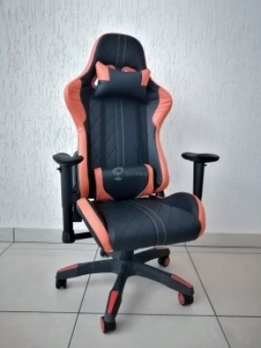 Кресло геймерское Barneo K-52 (черная экокожа оранжевые вставки) в Златоусте - zlatoust.mebel-74.com | фото