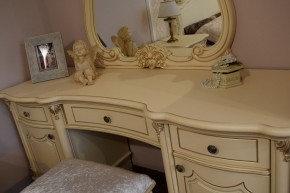 Туалетный стол + Зеркало Мона Лиза (крем) в Златоусте - zlatoust.mebel-74.com | фото